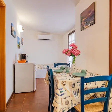Bouganville Appartamento Palazzo (Livorno)