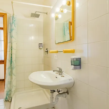 Bouganville Appartamento Palazzo (Livorno)
